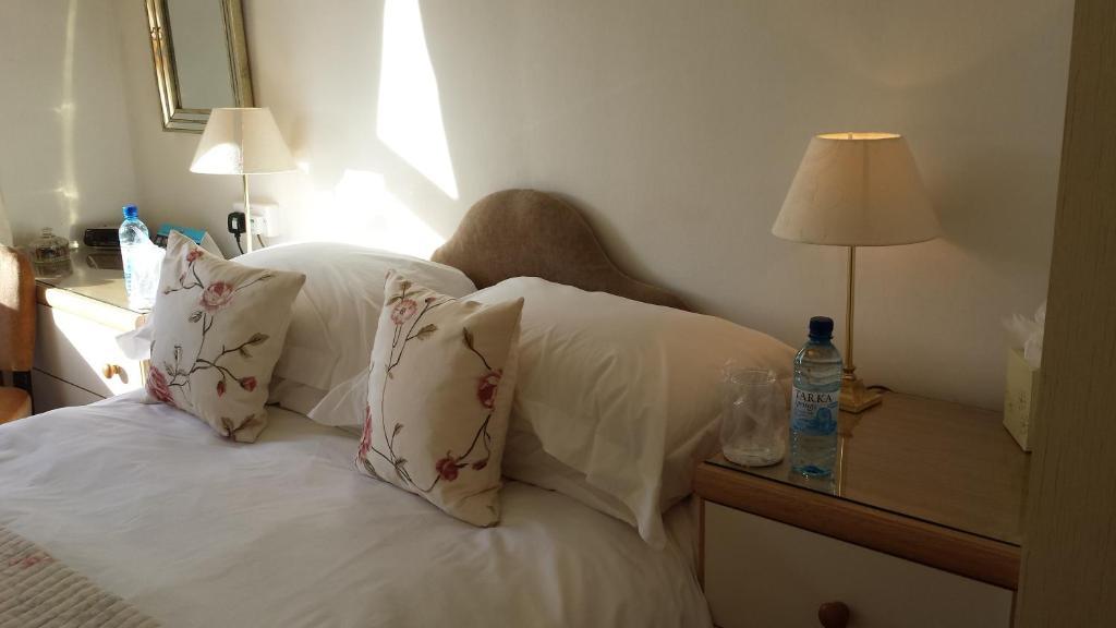Bed and Breakfast The Shirley Torquay Zimmer foto